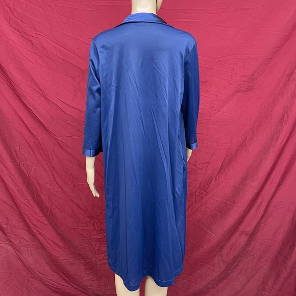 Vintage 1970’s Vanity Fair Navy applique house coat robe with pocket size medium - Picture 9 of 10